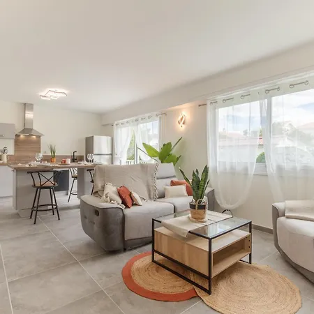Apartment Le Lonsois - T3 Lumineux Avec Exterieur